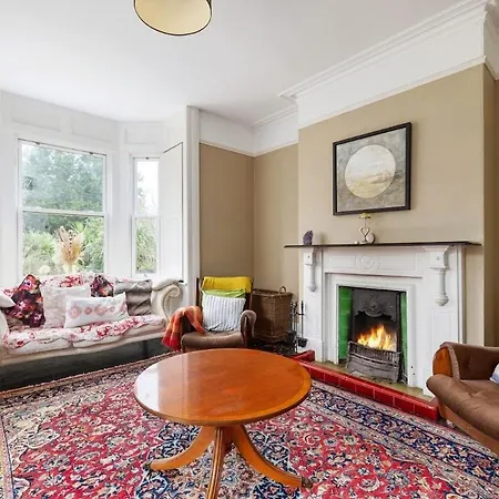 Tatil Evi Wicklow House For Large Group With Valley Views And Sauna *